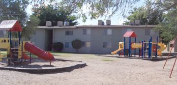 featured image of 1900 N Solano Dr