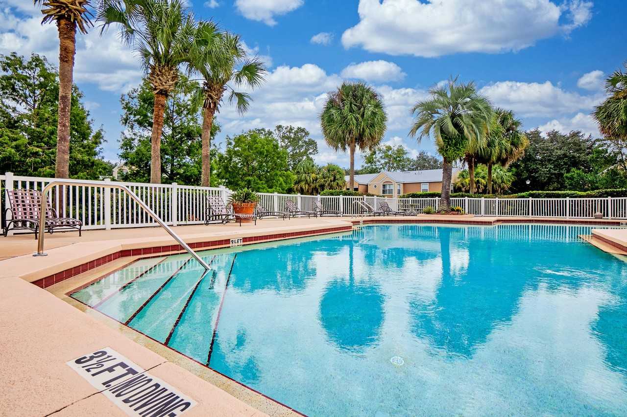 Raven Crossings Apartments - Photo 2 of 12