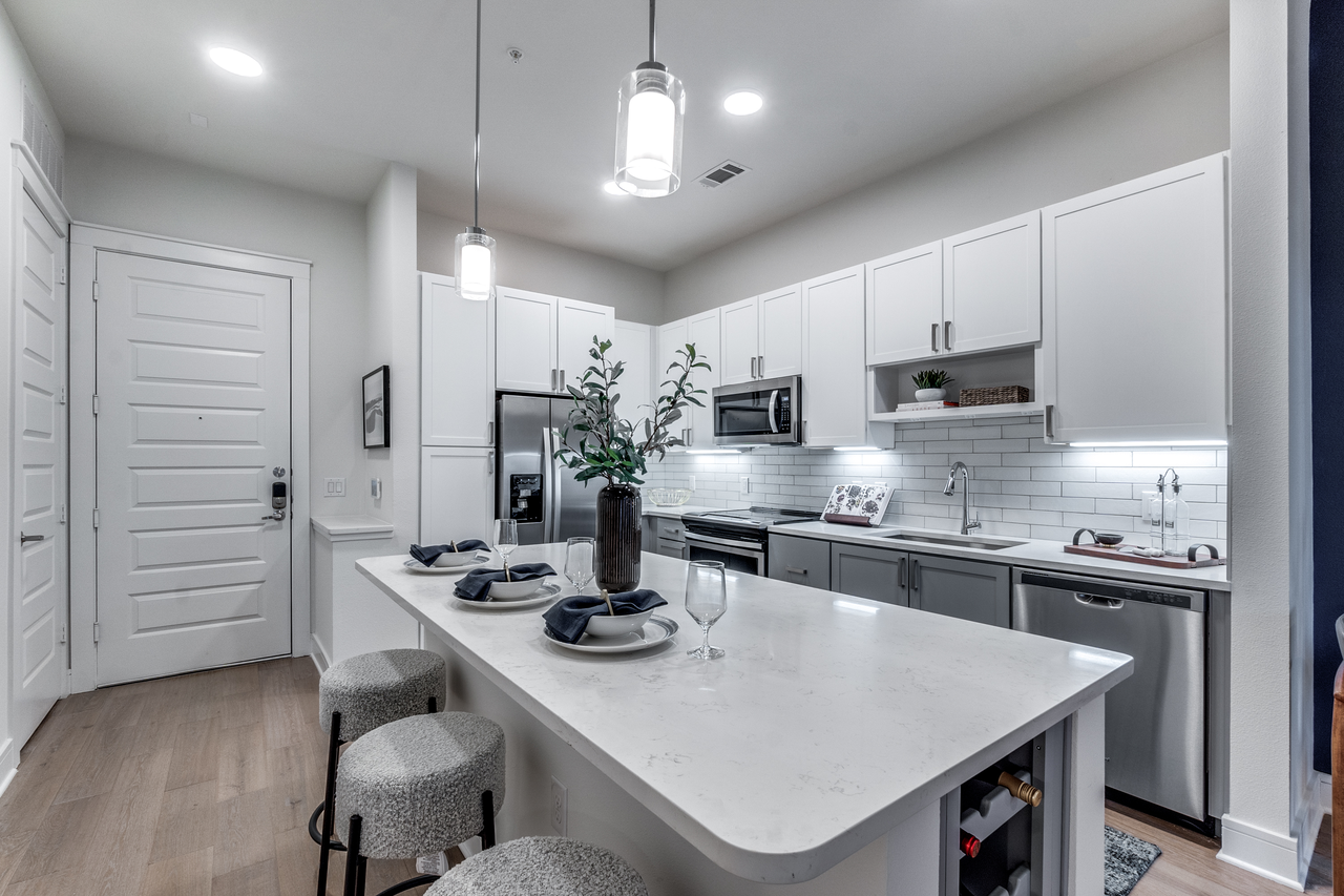 Cedar at the Branch - Photo 4 of 33