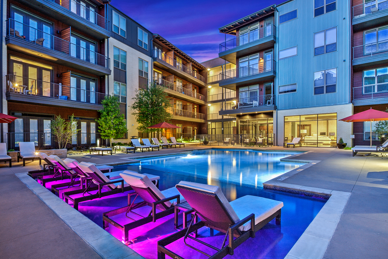 Teak at the Branch - Photo 4 of 27