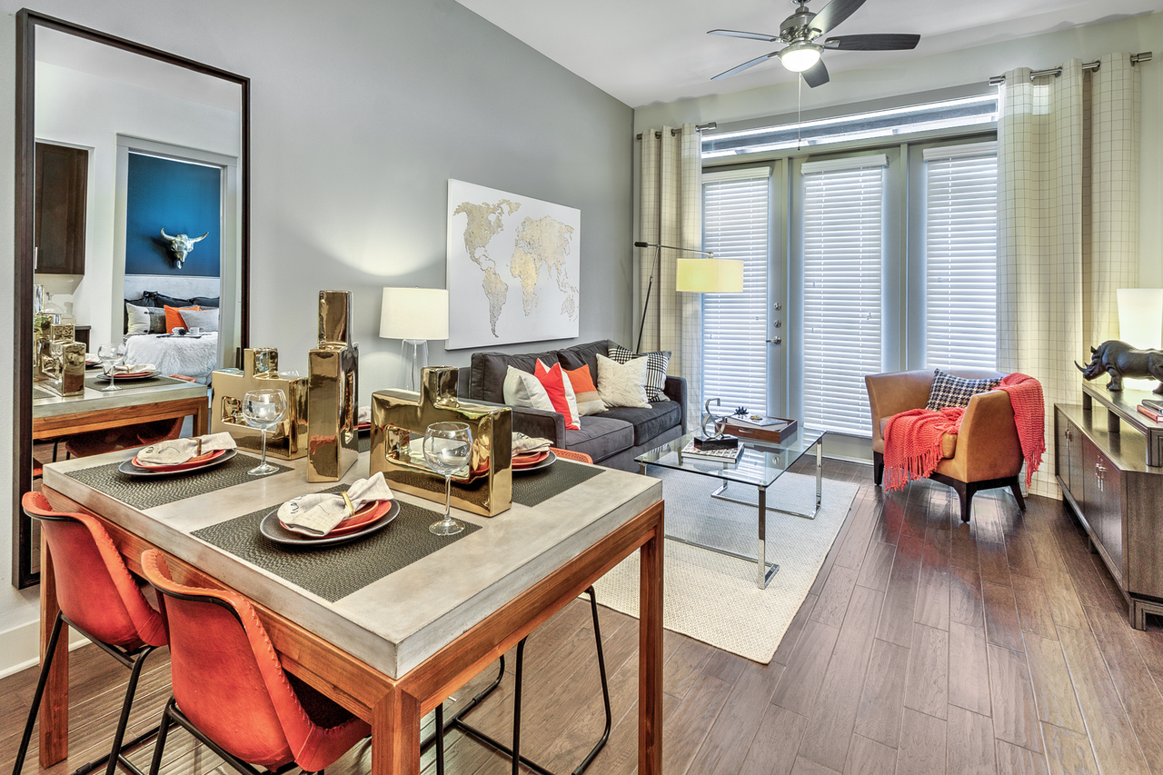 Teak at the Branch - Photo 5 of 27