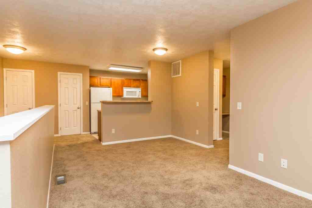 Redwood Court I - Photo 3 of 31