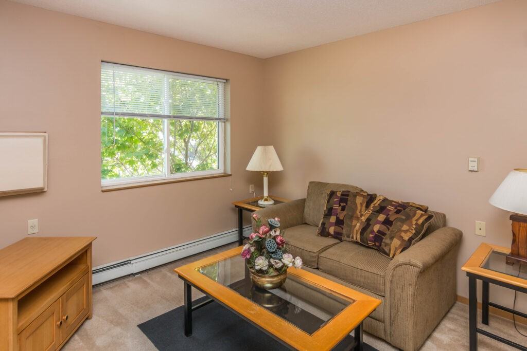 Split Rock - Photo 2 of 24