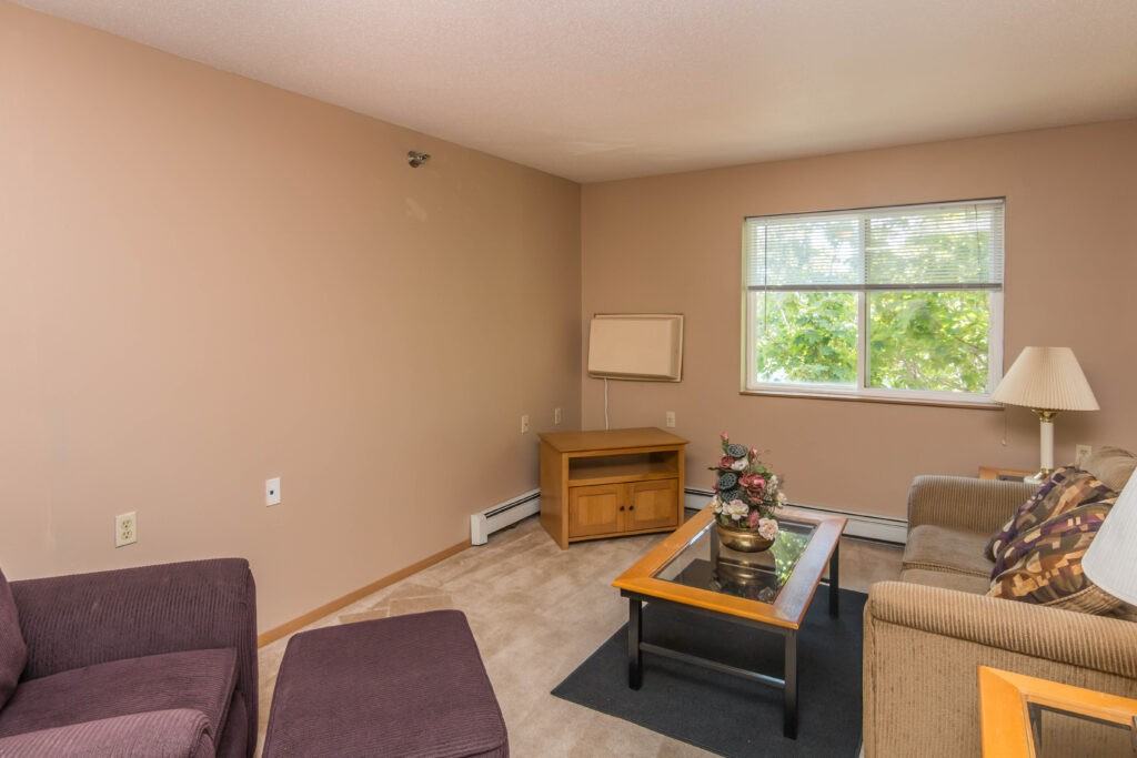 Split Rock - Photo 3 of 24