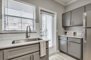 The Ellington Apartments - Photo 1 of 1