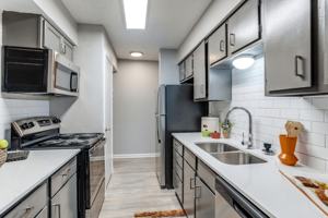 featured image of 800 Link Dr