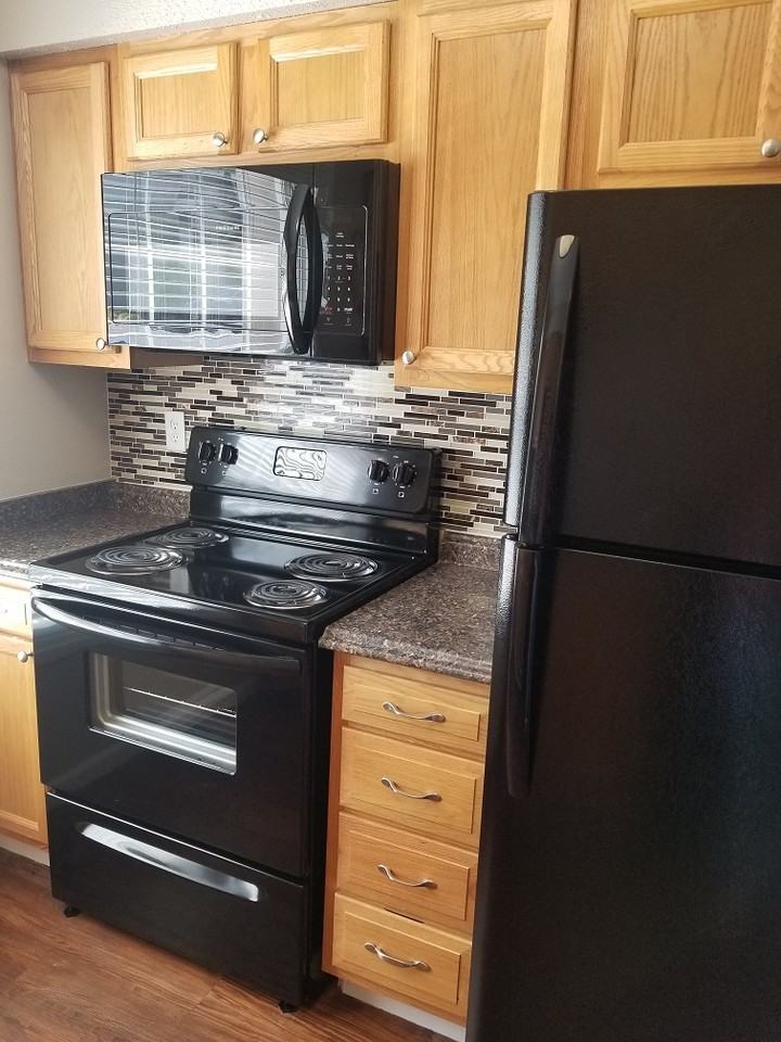 Steeple Club Apartments - Photo 5 of 16