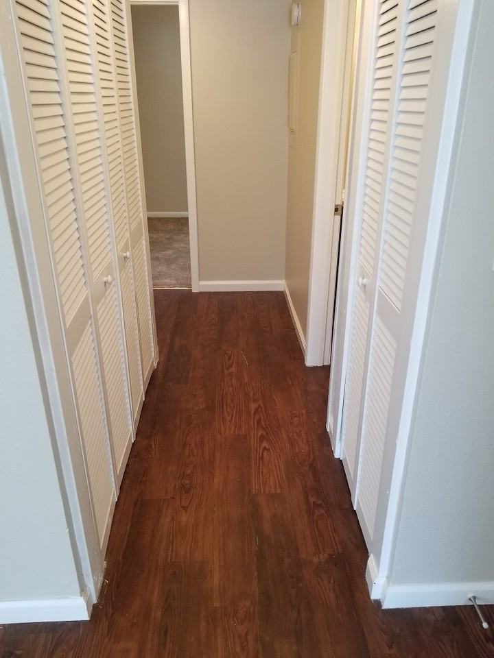 Steeple Club Apartments - Photo 7 of 16