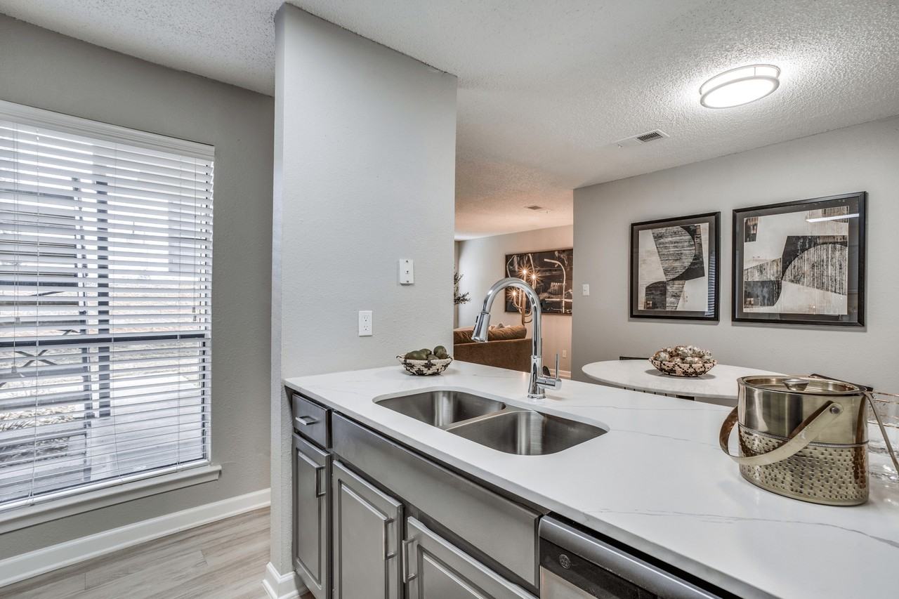 Evaline Apartments - Photo 2 of 39