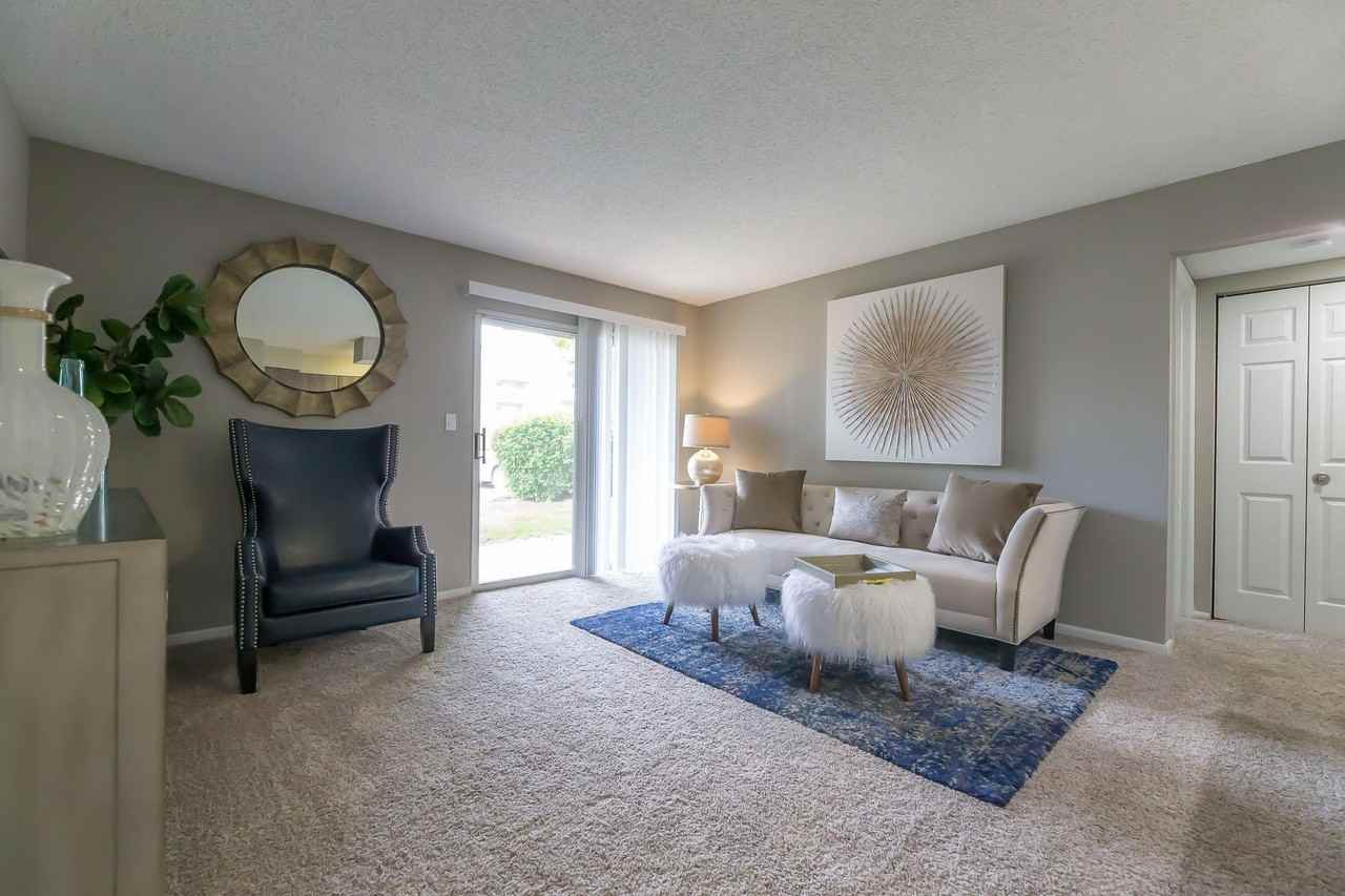 Northland Passage Apartments - Photo 5 of 25