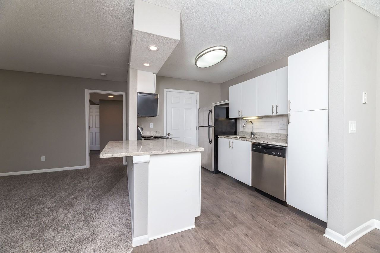 Northland Passage Apartments - Photo 3 of 25