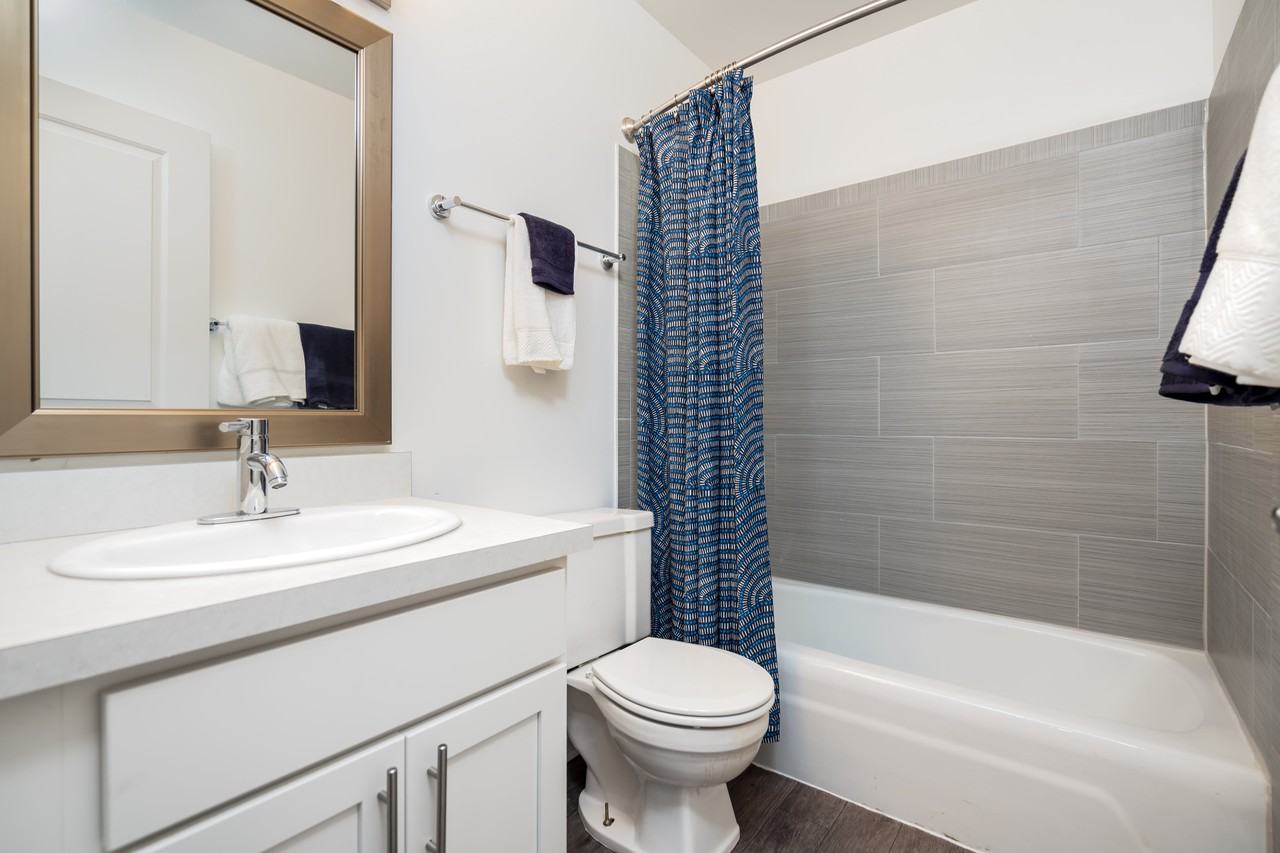 Plumtree Apartments - Photo 3 of 17