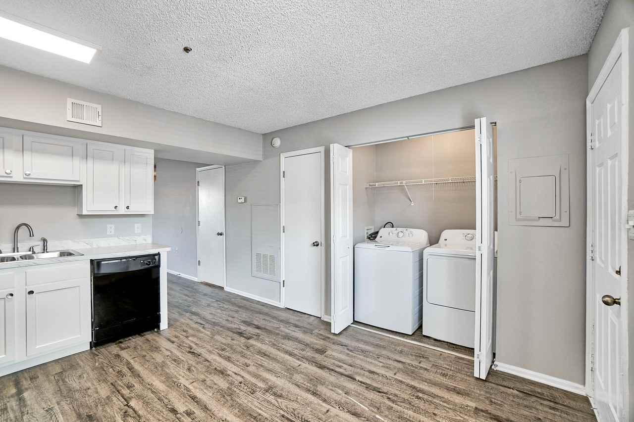 Sabal Palms - Photo 5 of 17