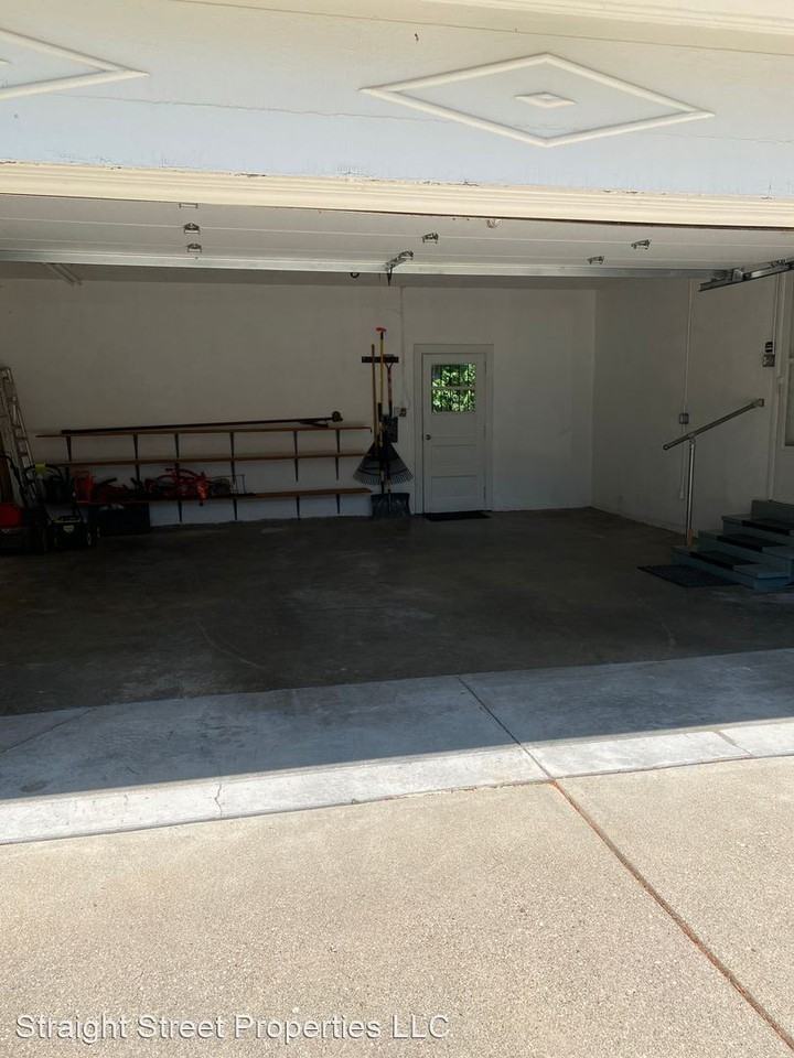 8344 Richland Dr - Photo 3 of 22