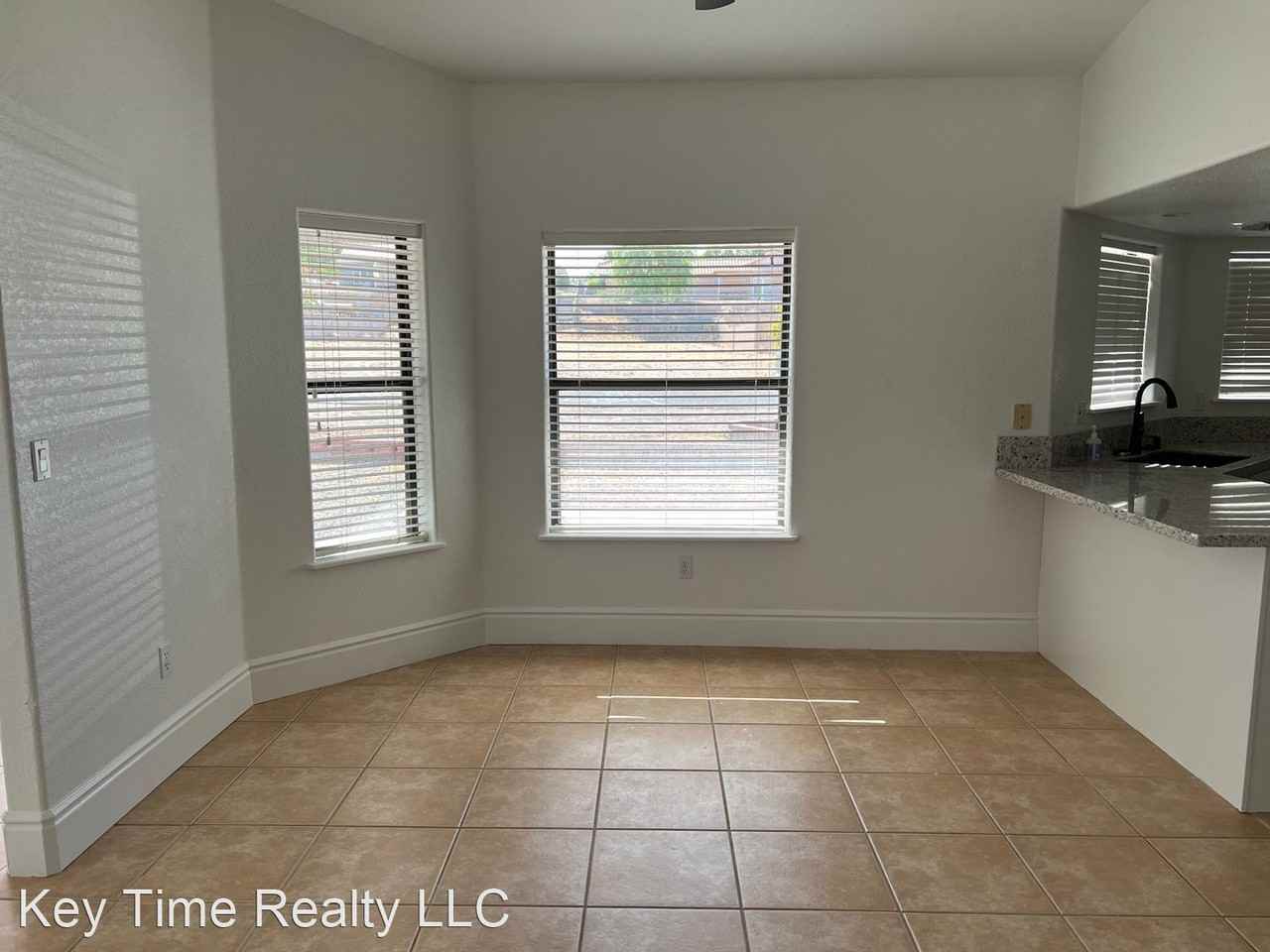 5371 S Tierra Linda Dr - Photo 3 of 24