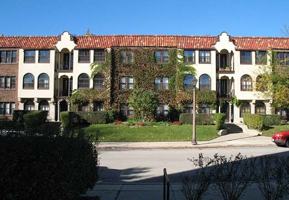 featured image of 3951 N Farwell Ave