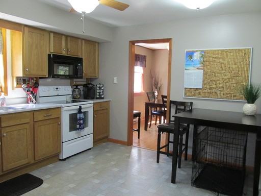 1903 Burgess Rd - Photo 2 of 17