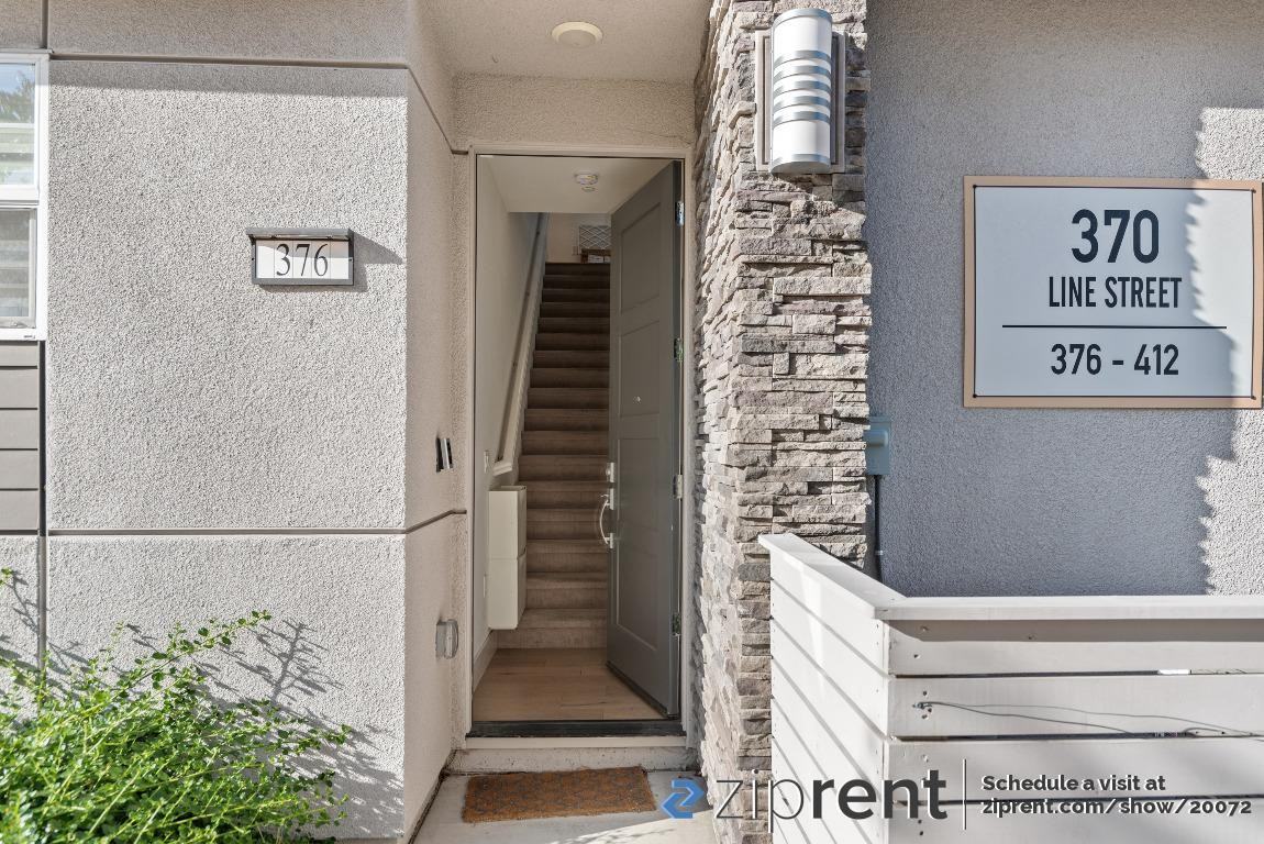 376 Line St - Photo 2 of 22