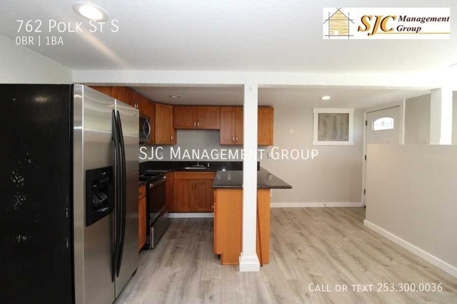 762 Polk St S - Photo 2 of 13