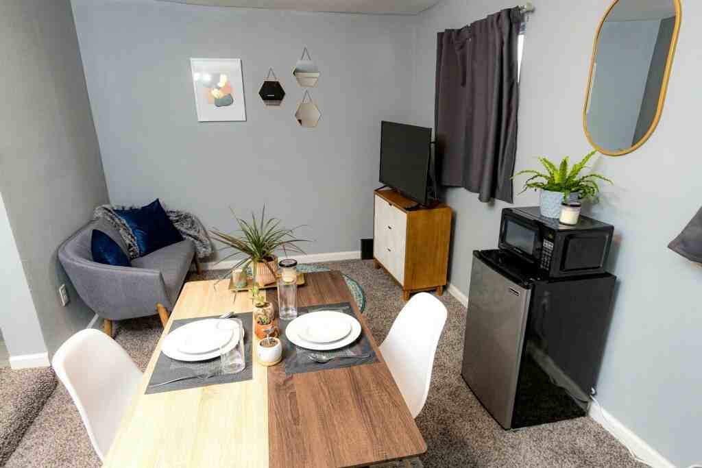 2710 Wyoming Ave #NA - Photo 2 of 3