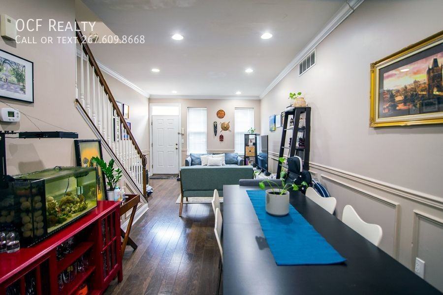 1328 Webster St - Photo 2 of 20