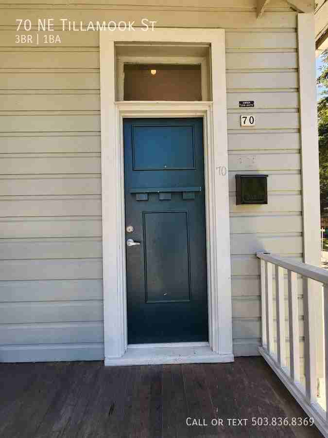 70 Ne Tillamook St - Photo 3 of 22