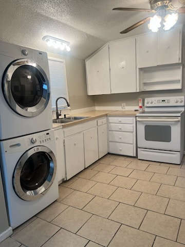 113 1/2 N Chicago St - Photo 2 of 8