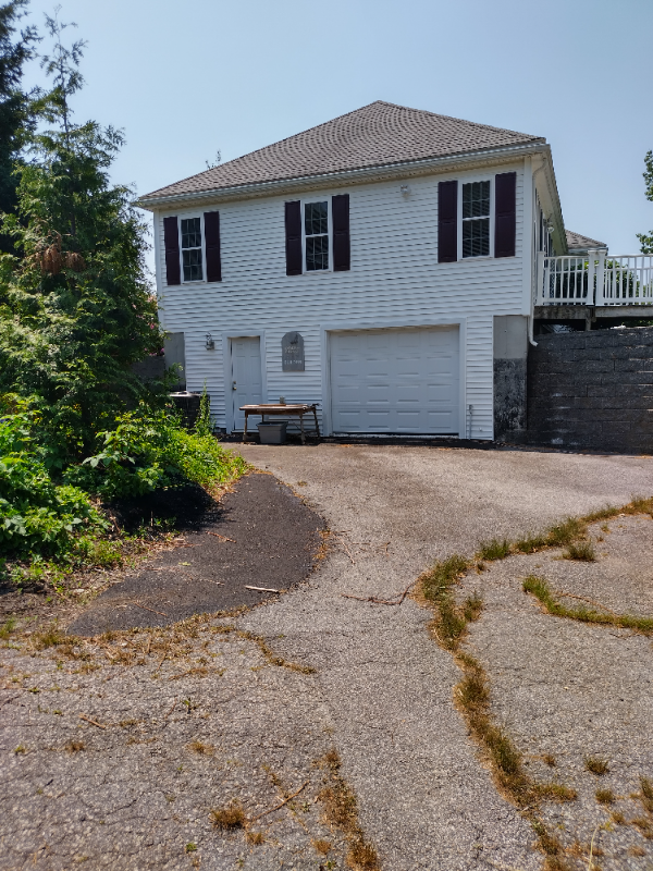 8 Sundin Cir - Photo 2 of 27