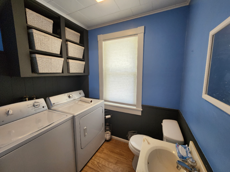 929 Franklin St - Photo 2 of 15