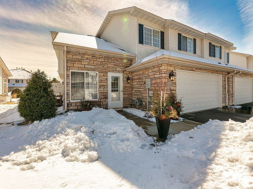 17156 Eastwood Ave - Photo 3 of 21