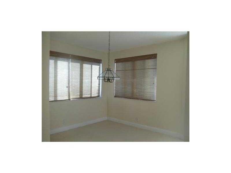 1288 camellia circle - Photo 3 of 11