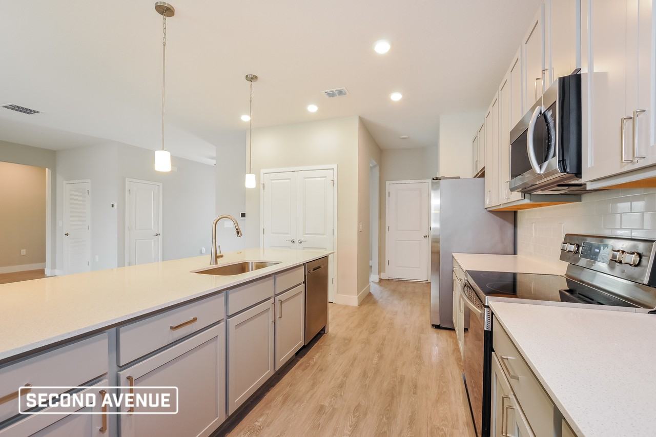 44 White Feather Ln - Photo 3 of 17