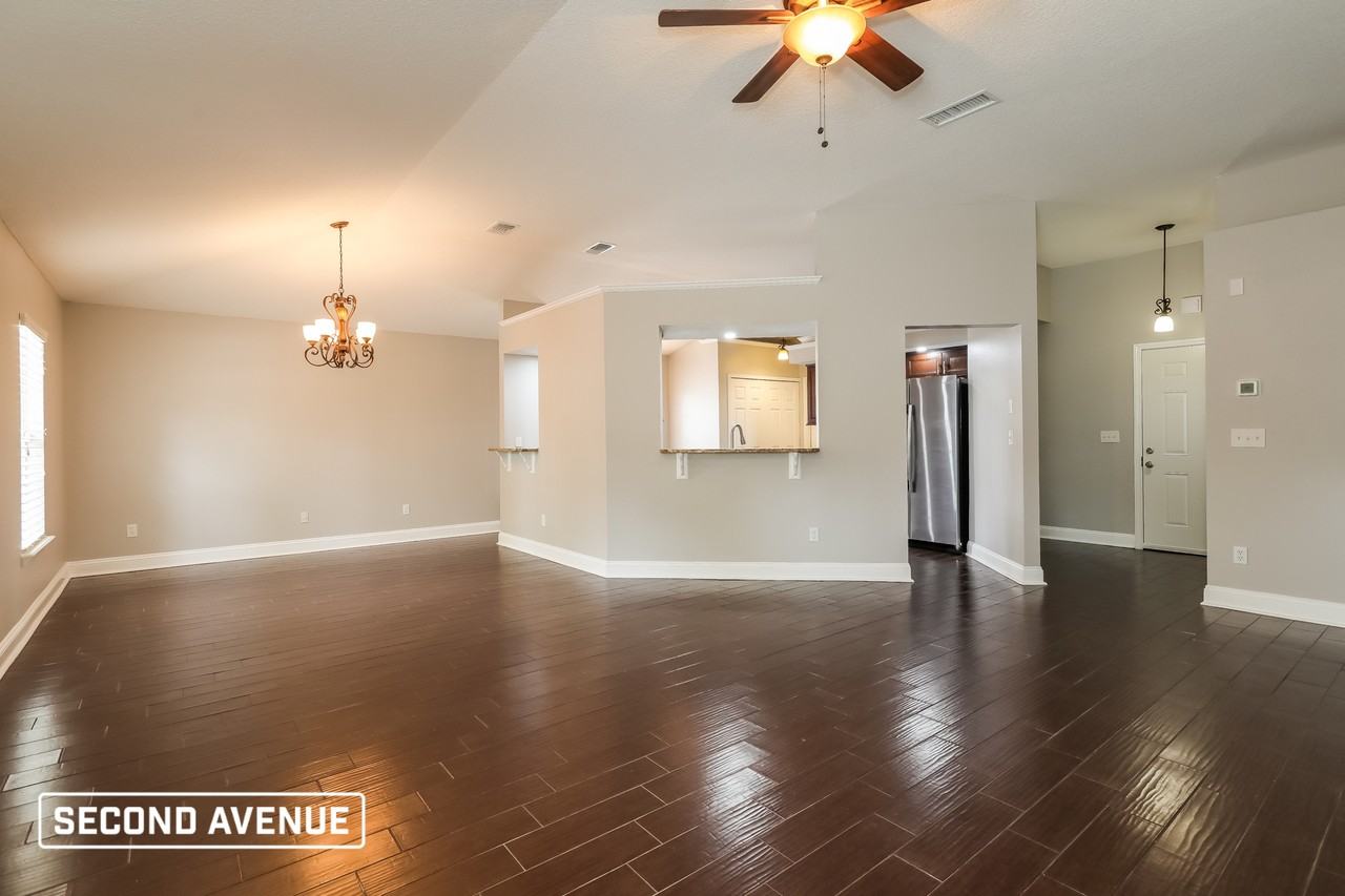 7845 Lady Smith Ln - Photo 2 of 17