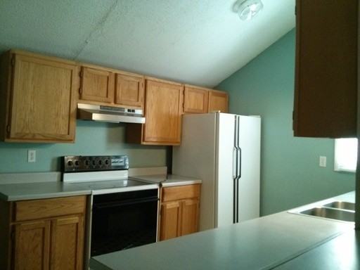 247 Emerson Ave - Photo 3 of 9