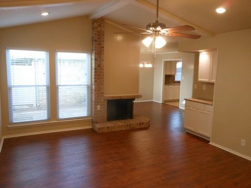 8 Longhurst Ct - Photo 3 of 13