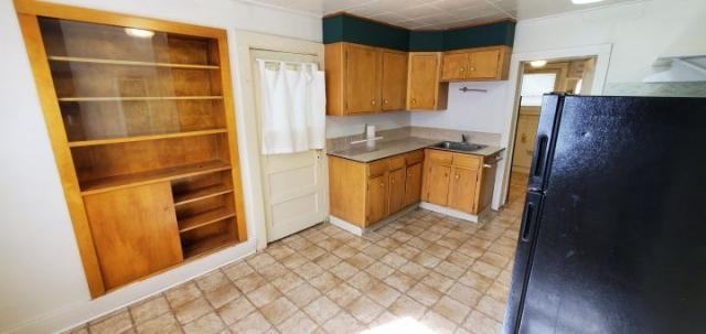14 1/2 Avenue B - Photo 3 of 7
