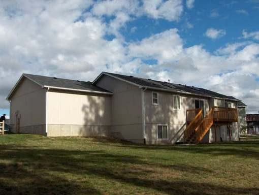 17705 N Colfax Ct - Photo 2 of 6