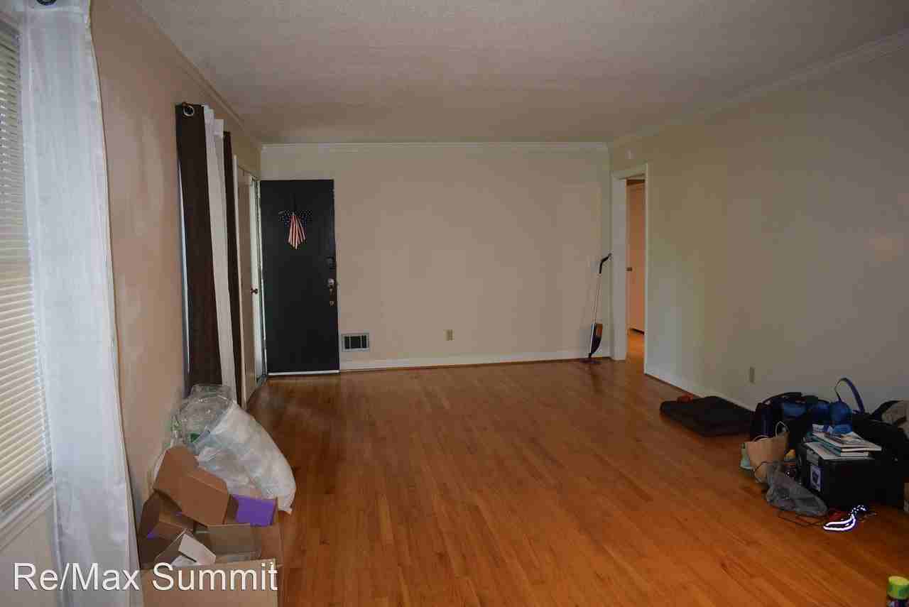 5450 Oakland Dr - Photo 2 of 19