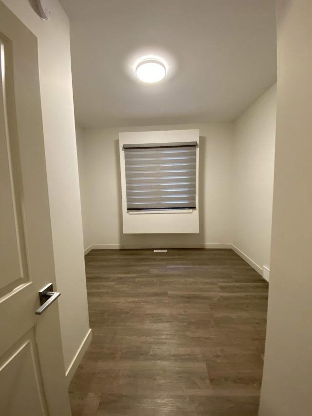 113 Chandos Ave - Photo 2 of 6