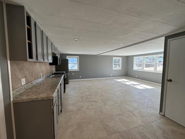 2322 W Loves Ln - Photo 3 of 9