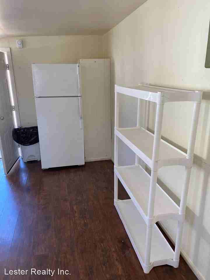 4317 Douglas Ave - Photo 2 of 14