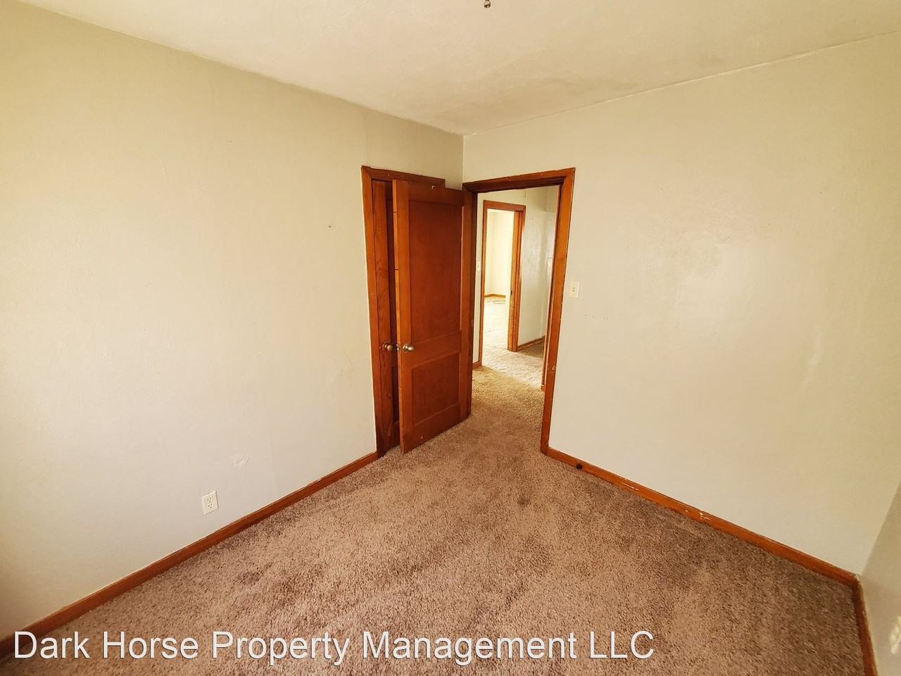 500 Doucette St - Photo 2 of 16