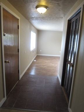 4404 S 176th St - Photo 3 of 20