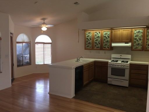 1132 Hook Ave - Photo 3 of 12