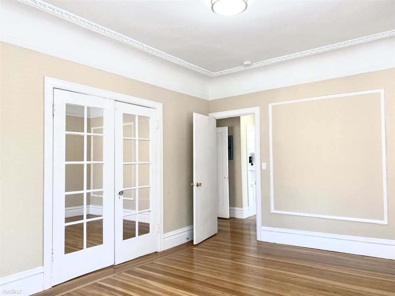 705 Union St - Photo 3 of 9