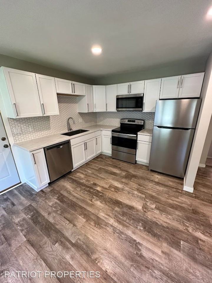 4810 Burma Rd - Photo 2 of 16