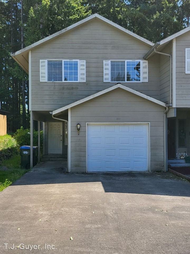 355-357-359 Valley View - Photo 2 of 22