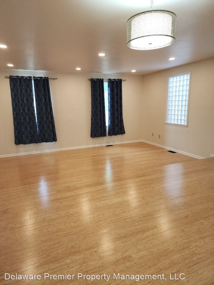 49 E Mccaulley Ct - Photo 2 of 21