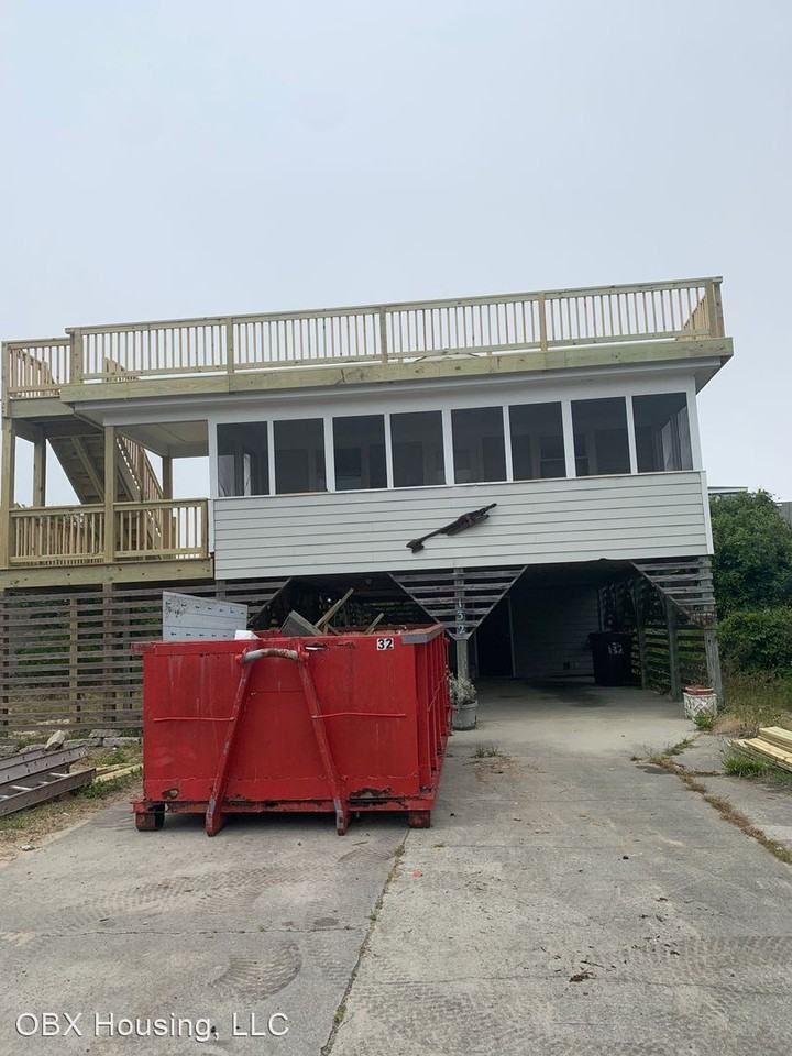 132 Bayberry Dr - Photo 2 of 13