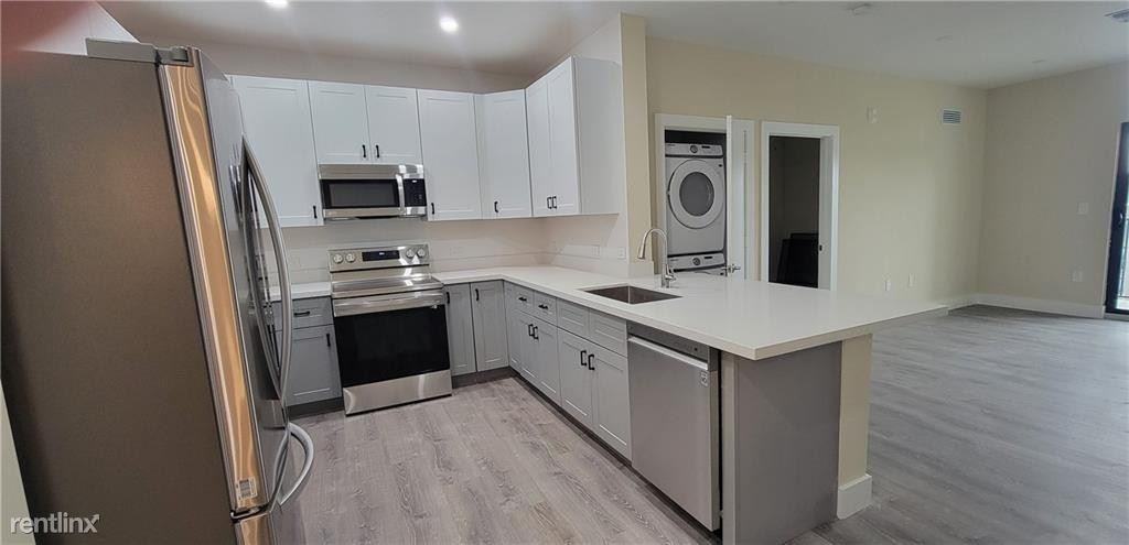 3801 Sw 12th Ct - Photo 2 of 7